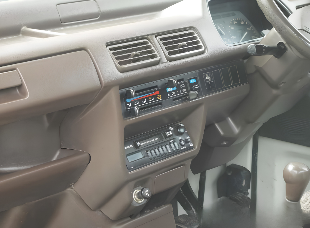 1996 Honda Acty Truck Town 4WD thumbnail 6