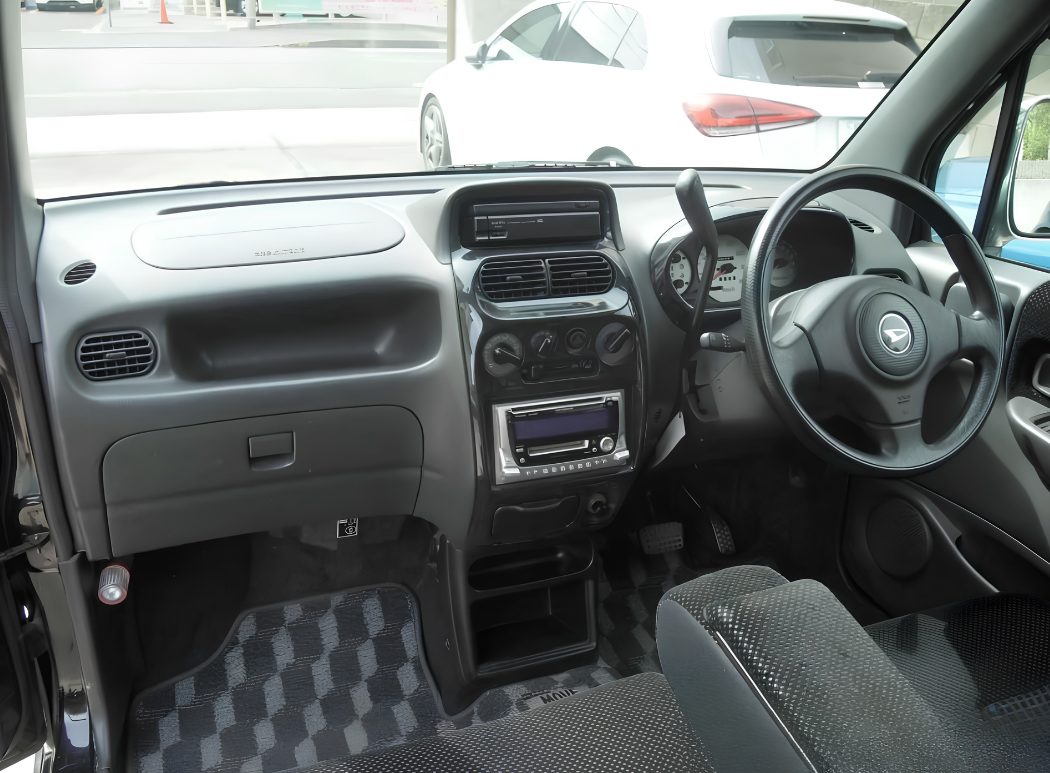 Daihatsu Move Aerodown RS-Limited Turbo 4WD thumbnail 5