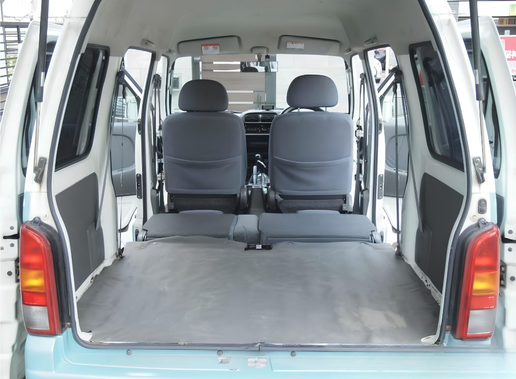 Suzuki Every Wagon Join VW Bus Style 2WD thumbnail 4